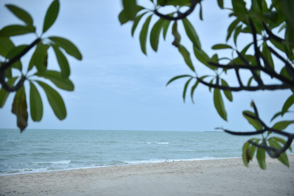 Dar's Haven Cha-Am Villa Buitenkant foto