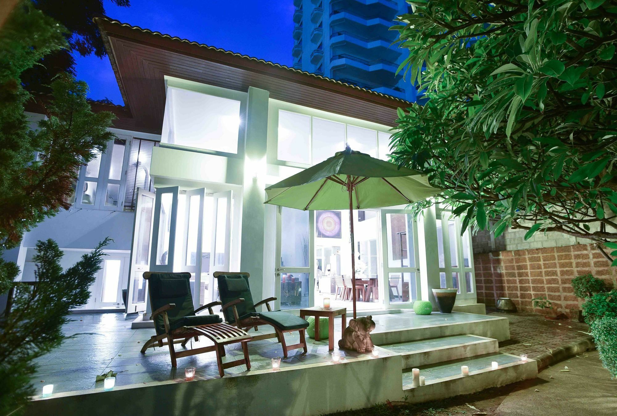 Dar's Haven Cha-Am Villa Buitenkant foto